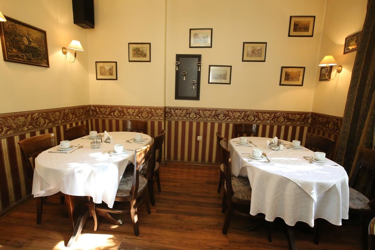 Отель Отель& Ресторан Дом София-21