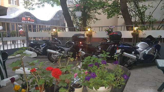 Отель Отель& Ресторан Дом София-4