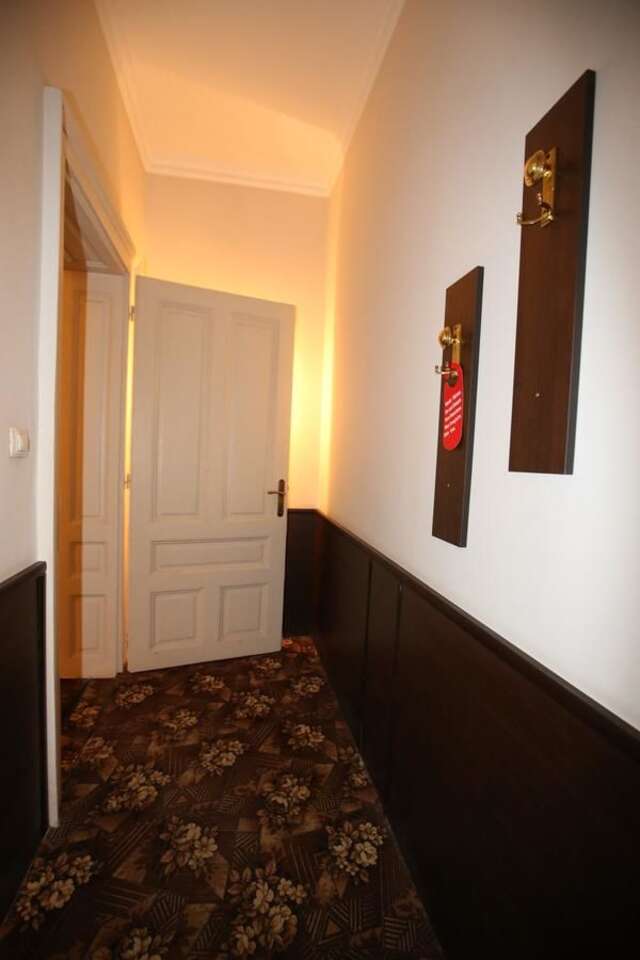 Отель Отель& Ресторан Дом София-24